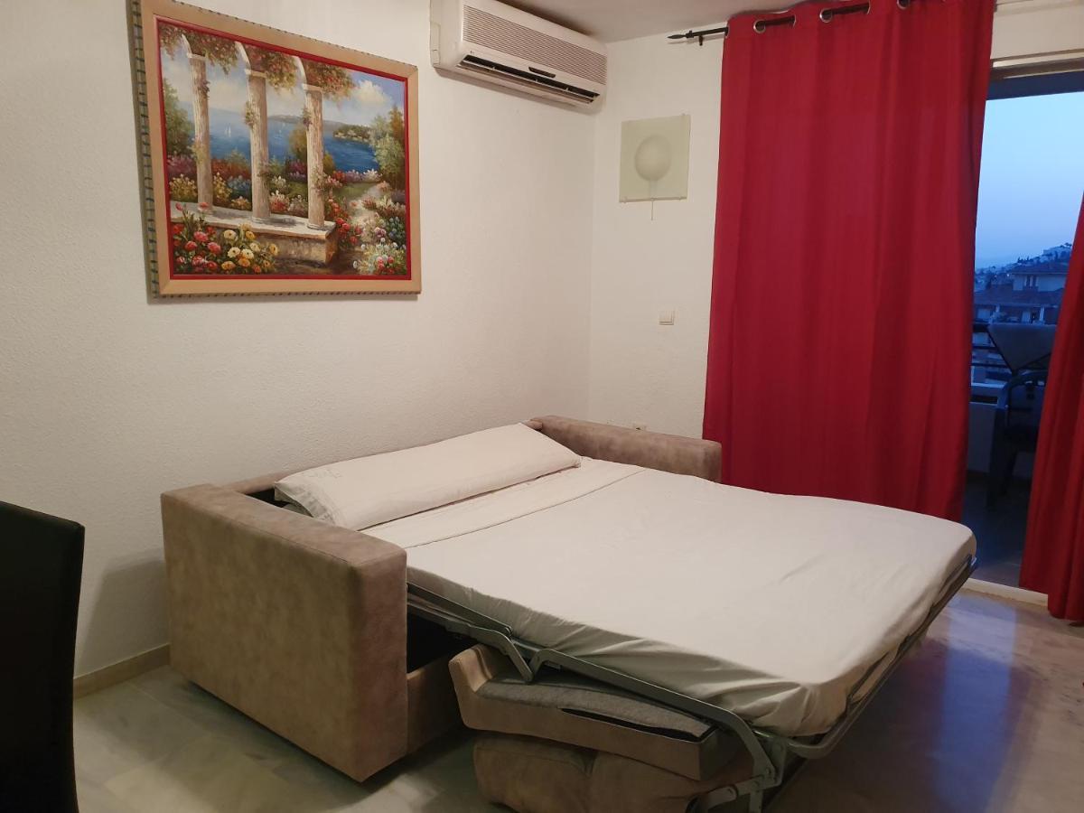 Atico 3 Habitaciones Benalmadena Costa Con Jacuzzi Y Barbacoa Privado Kültér fotó